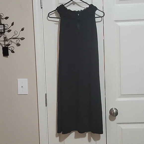 Dress,  cover up (8), purse, and new  ear-rings . Reduced from 25 to $14.00 - Picture 11 of 17